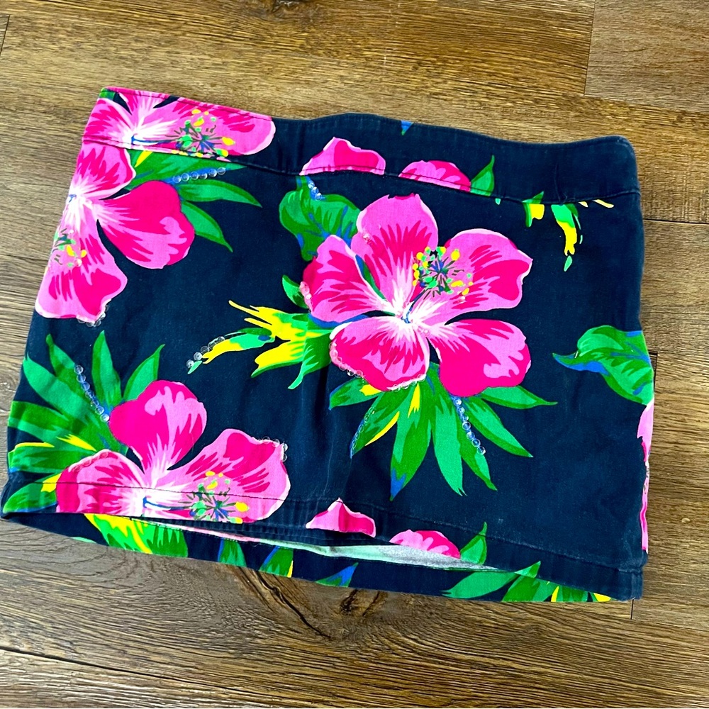 Hollister mini skirt